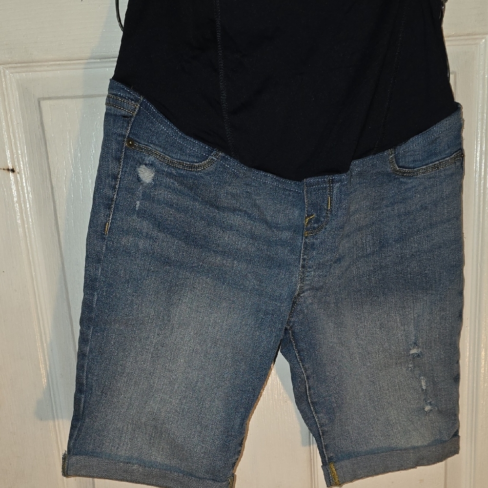 Isabel Maternity by Ingrid & Isabel Blue Jean Shorts